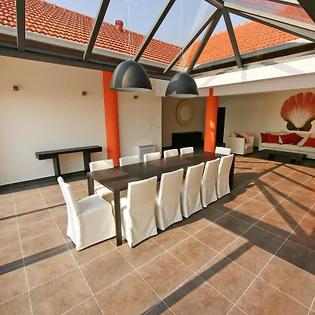 Vila Zaglav